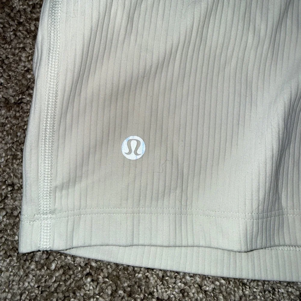 Lululemon Ribbed One-Shoulder Tank Top Women Size 4 Cream Excellent Asymmetrical